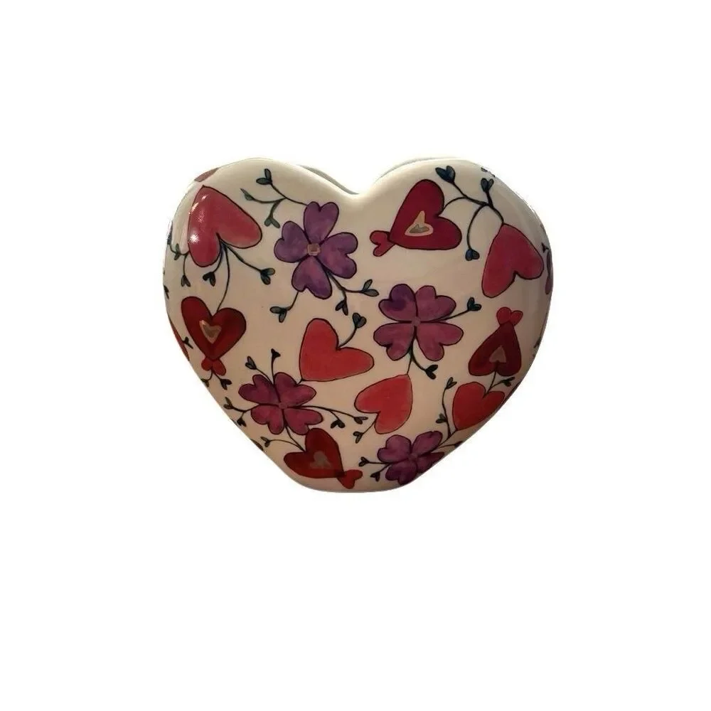 Anthropologie The Mud Fairy Blooming Hearts Stoneware Heart Vase Ivory